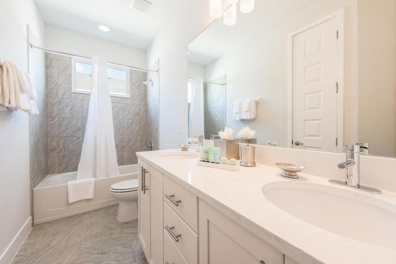 Chic Home With Private Pool Near Disney World By Rentyl - 7706F Orlando Exterior foto